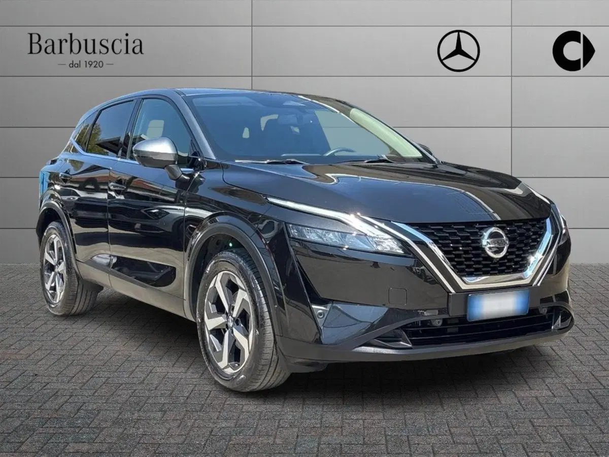 Nissan Qashqai usata a Pescara (2)