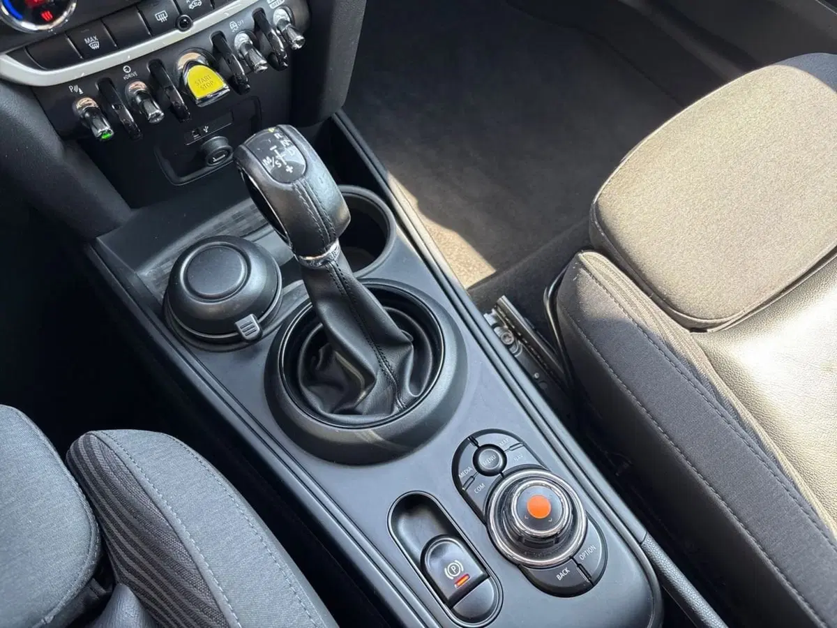 MINI Mini Countryman usata a Pescara (15)