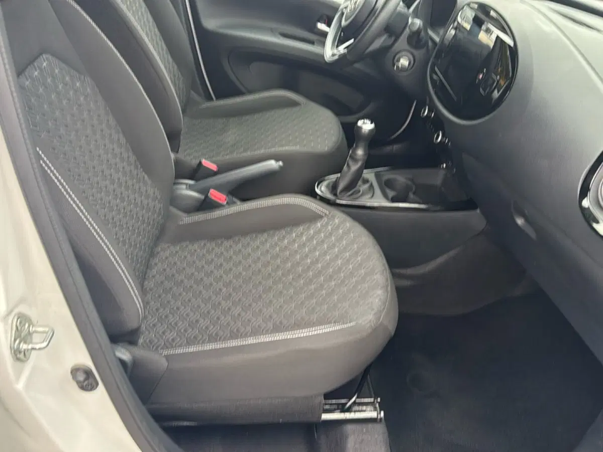 Toyota Aygo X usata a Ferrara (10)