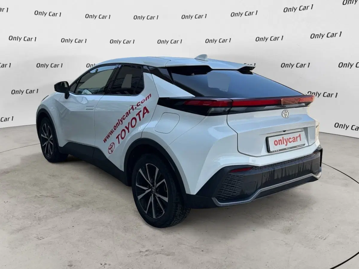 Toyota Toyota C-HR usata a Ferrara (5)