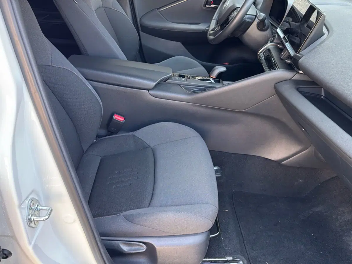 Toyota Toyota C-HR usata a Ferrara (9)
