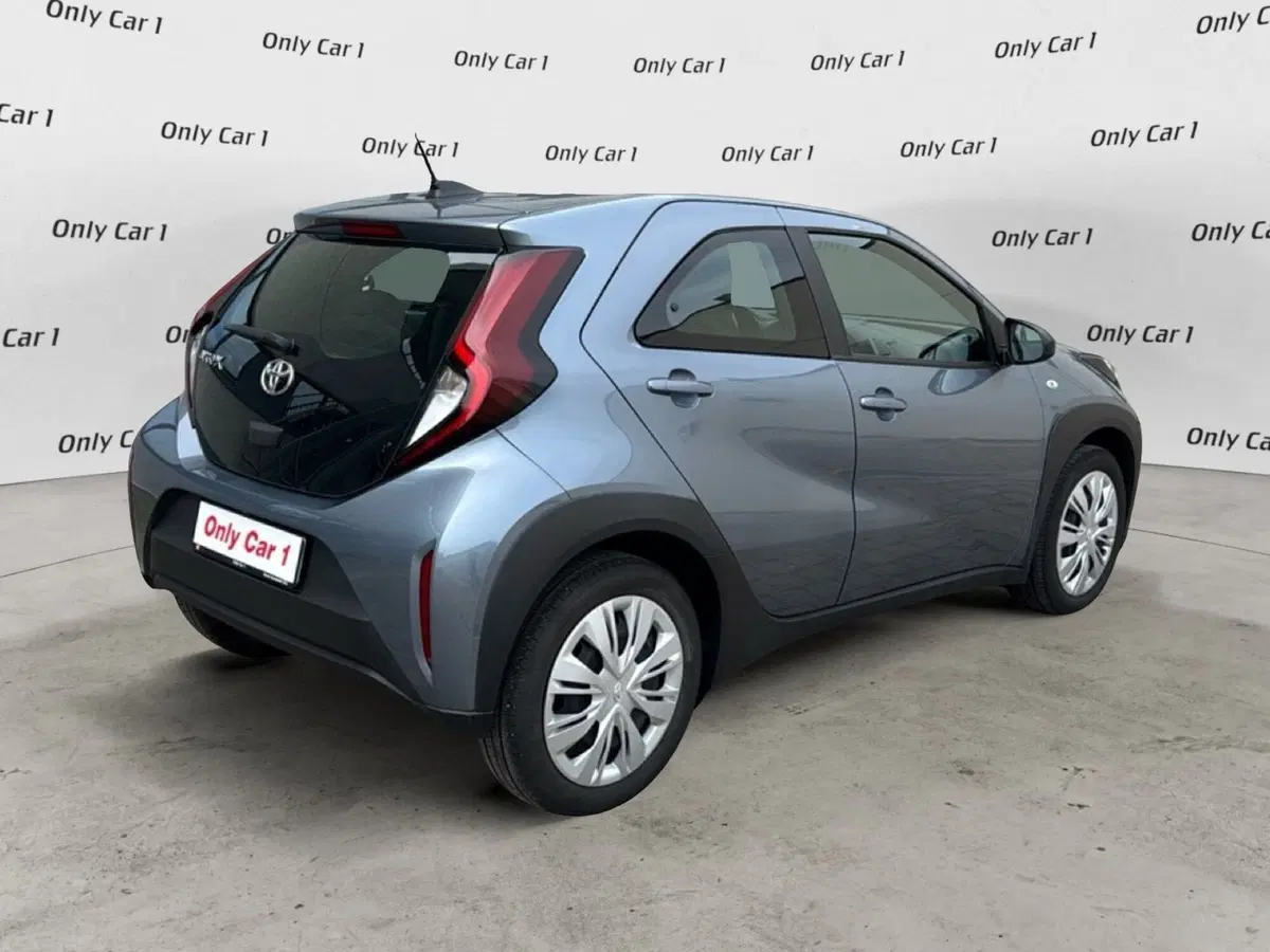 Toyota Aygo X usata a Ferrara (6)