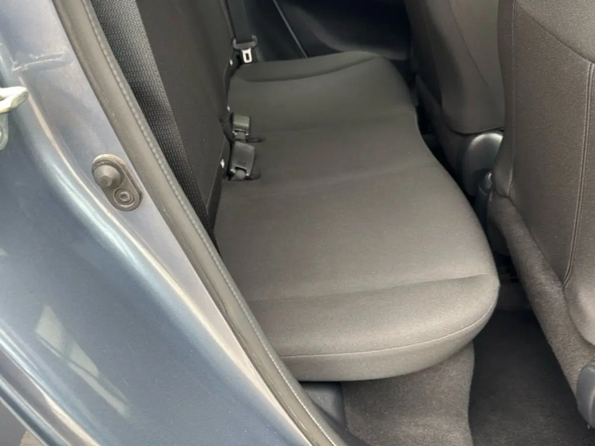 Toyota Aygo X usata a Ferrara (9)