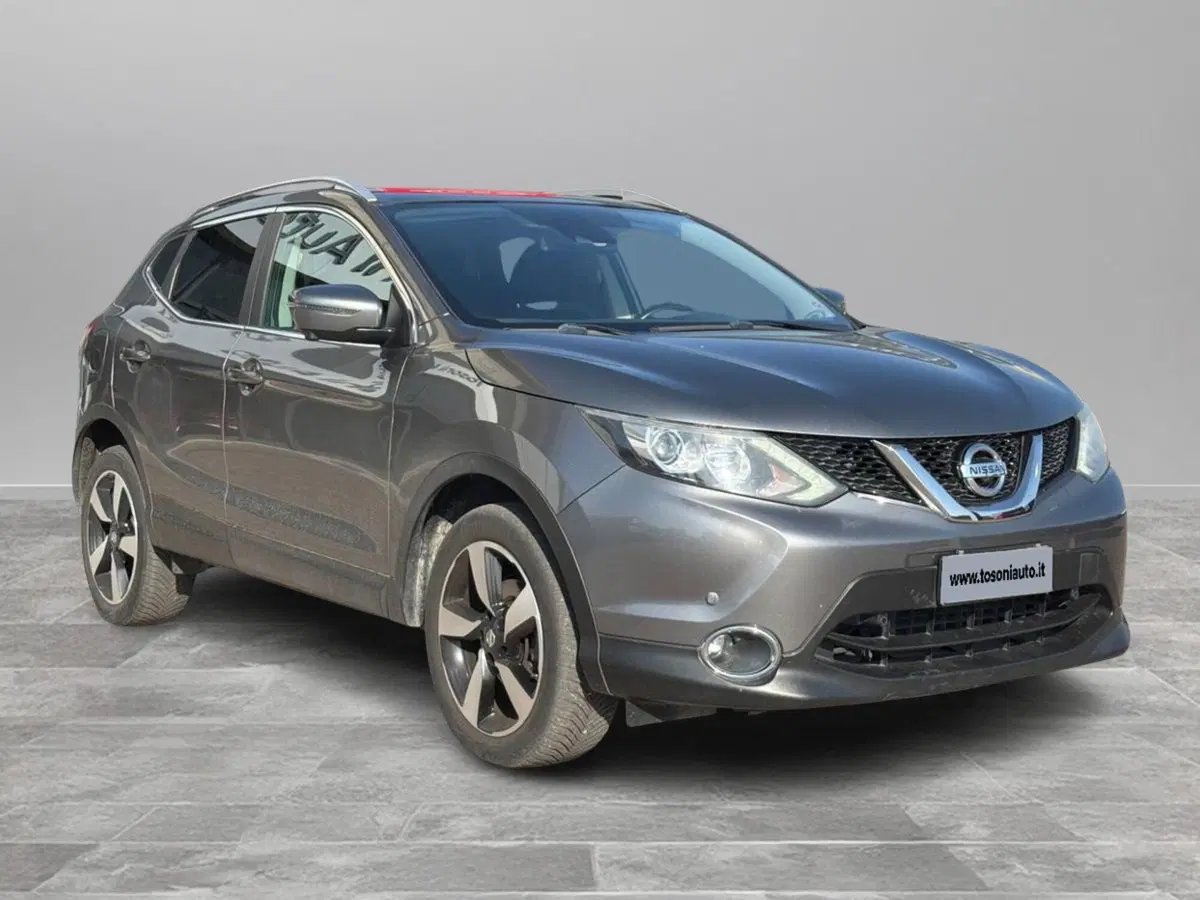 Nissan Qashqai usata a Siena (2)