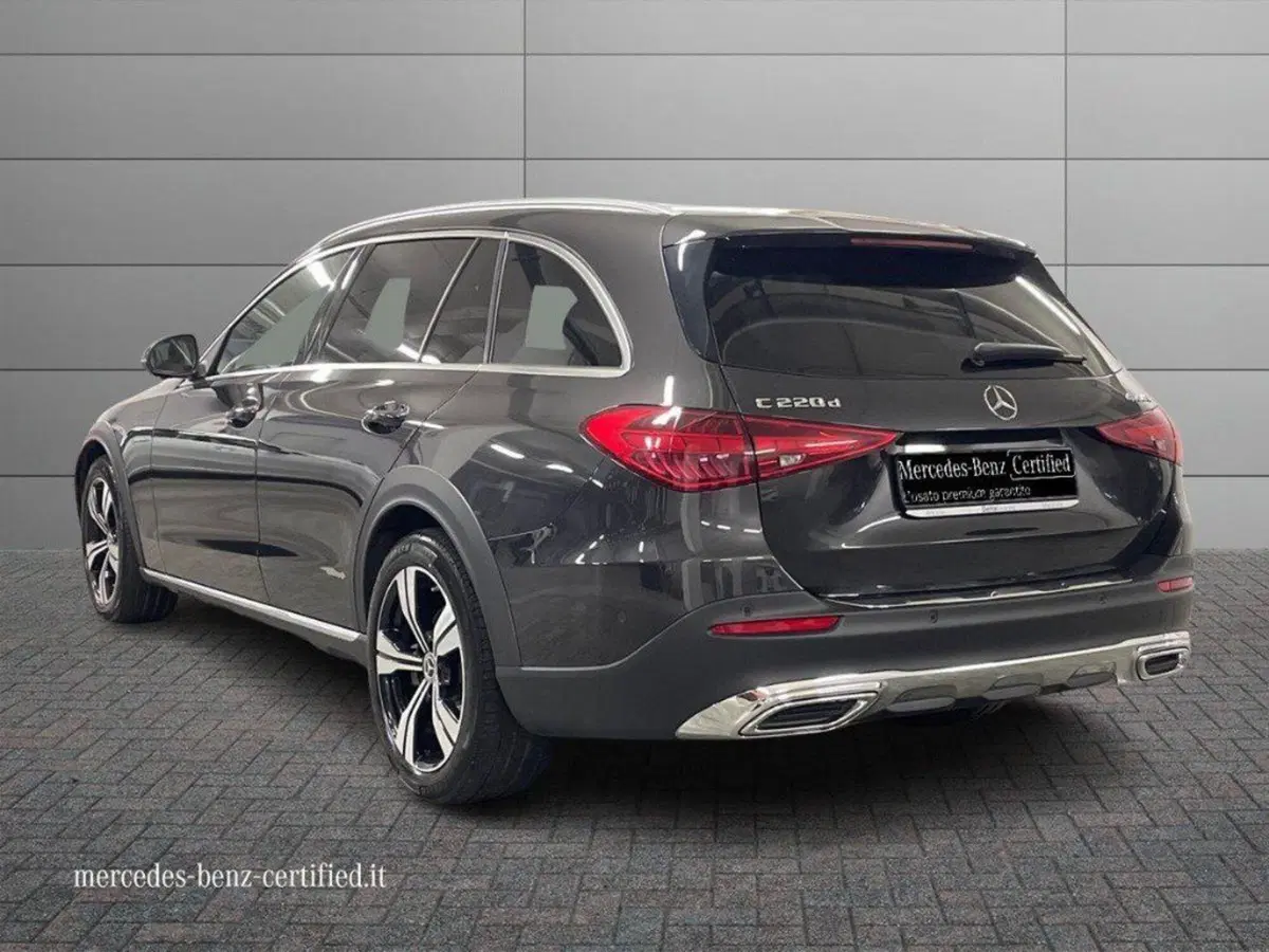 Mercedes-Benz Classe C Station Wagon usata a Ancona (3)