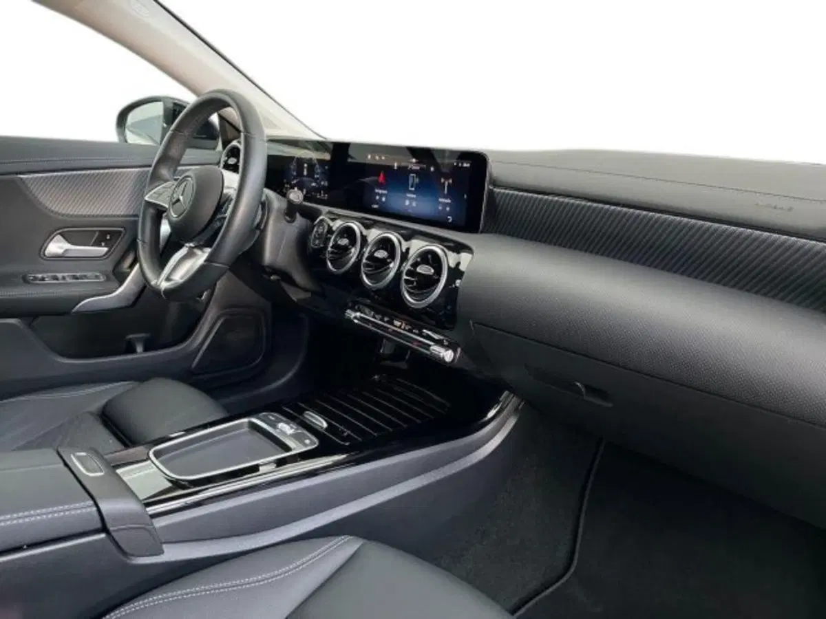 Mercedes-Benz CLA Shooting Brake usata a Verona (16)