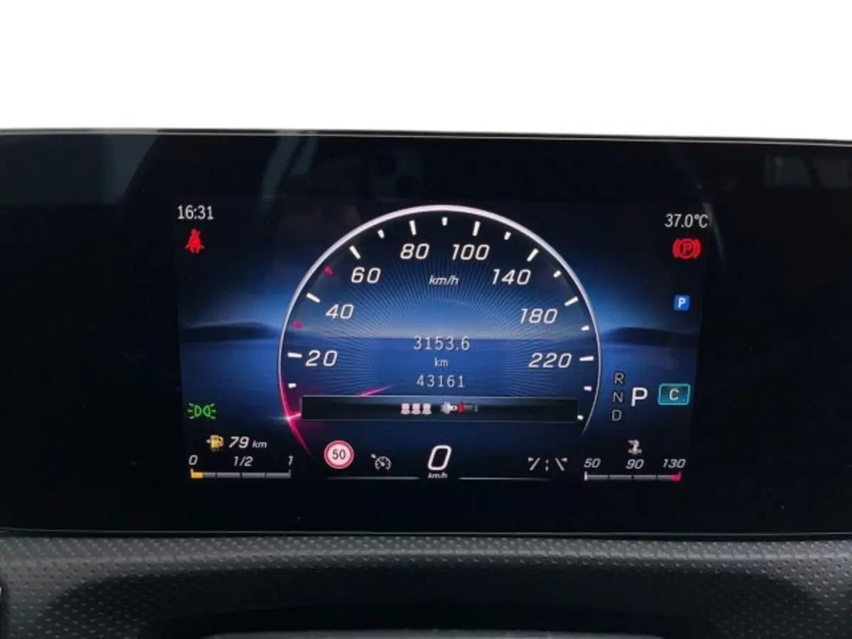 Mercedes-Benz CLA Shooting Brake usata a Verona (8)