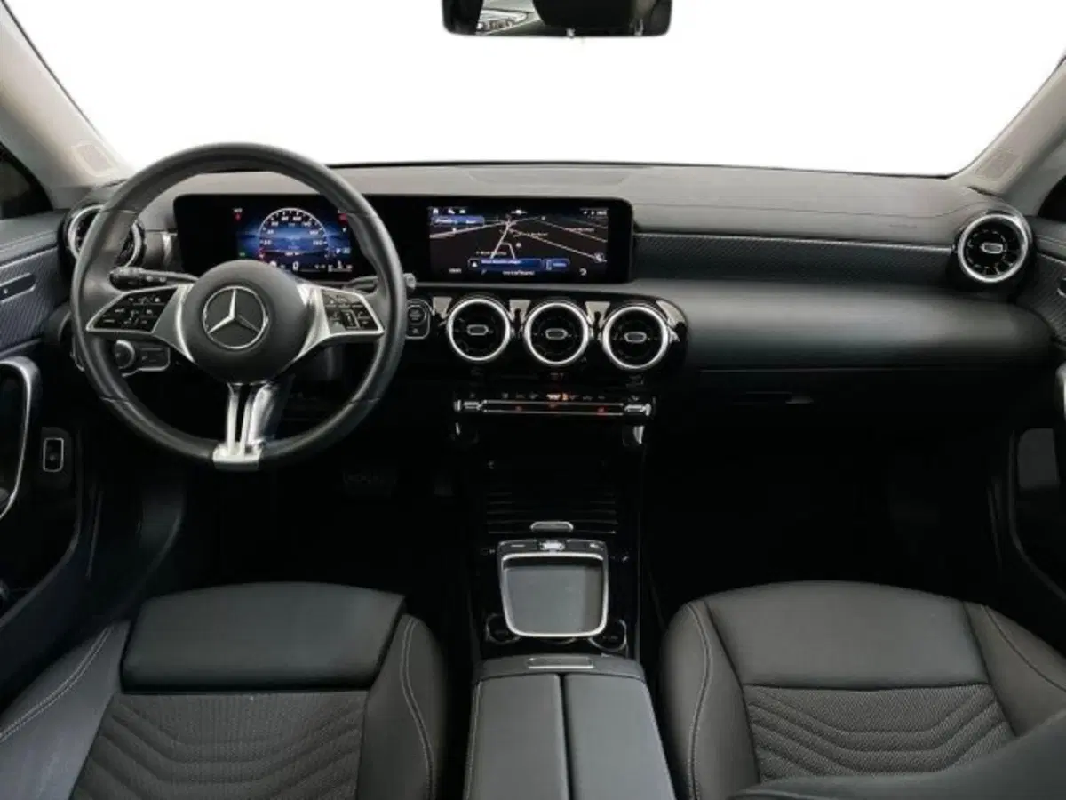 Mercedes-Benz CLA Shooting Brake usata a Verona (9)