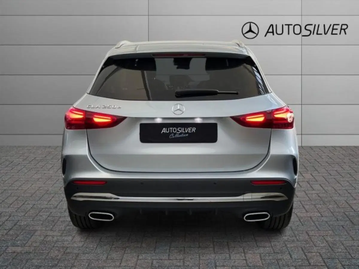 Mercedes-Benz GLA SUV usata a Verona (4)