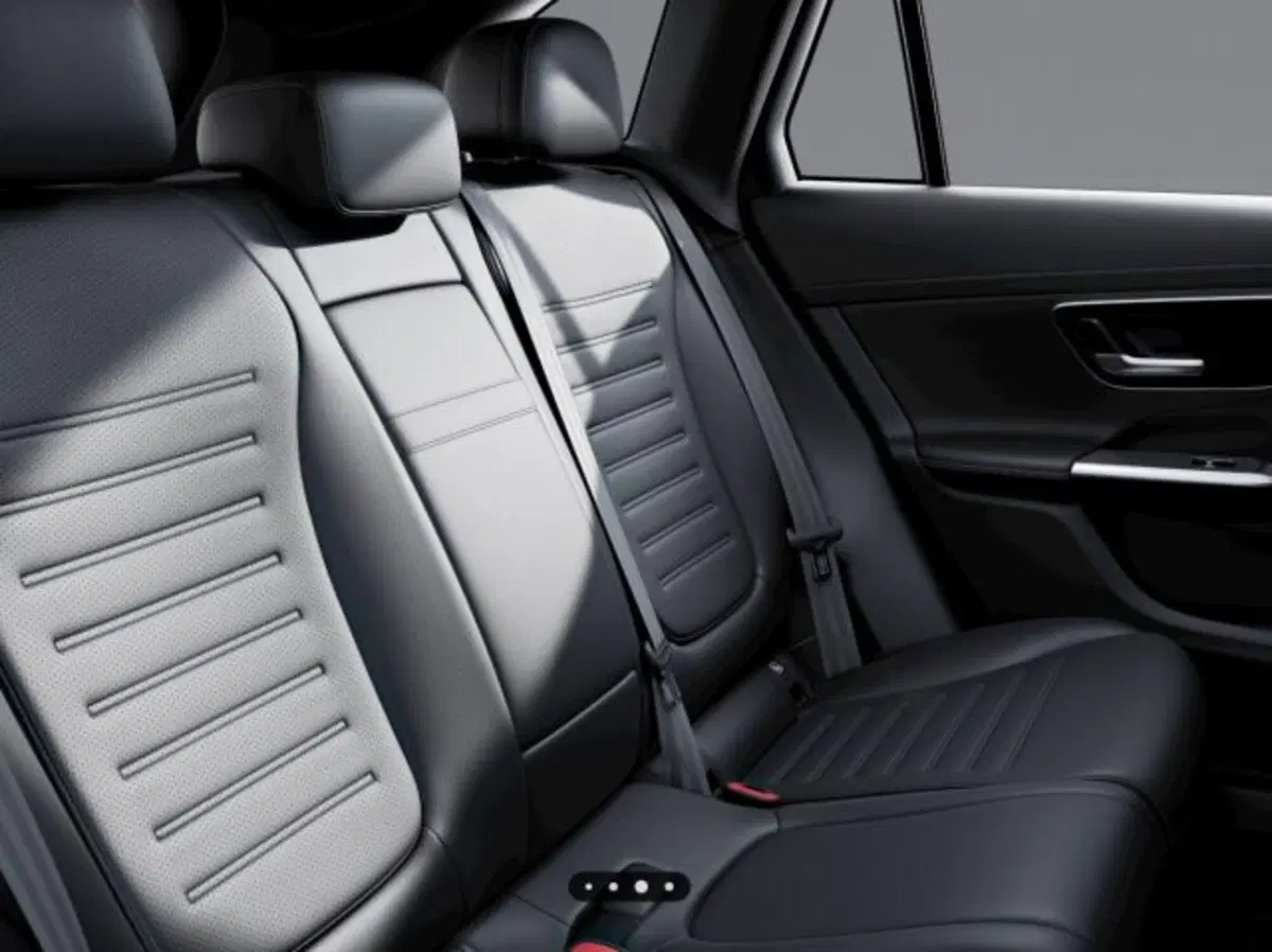 Mercedes-Benz GLC nuova a Verona (7)