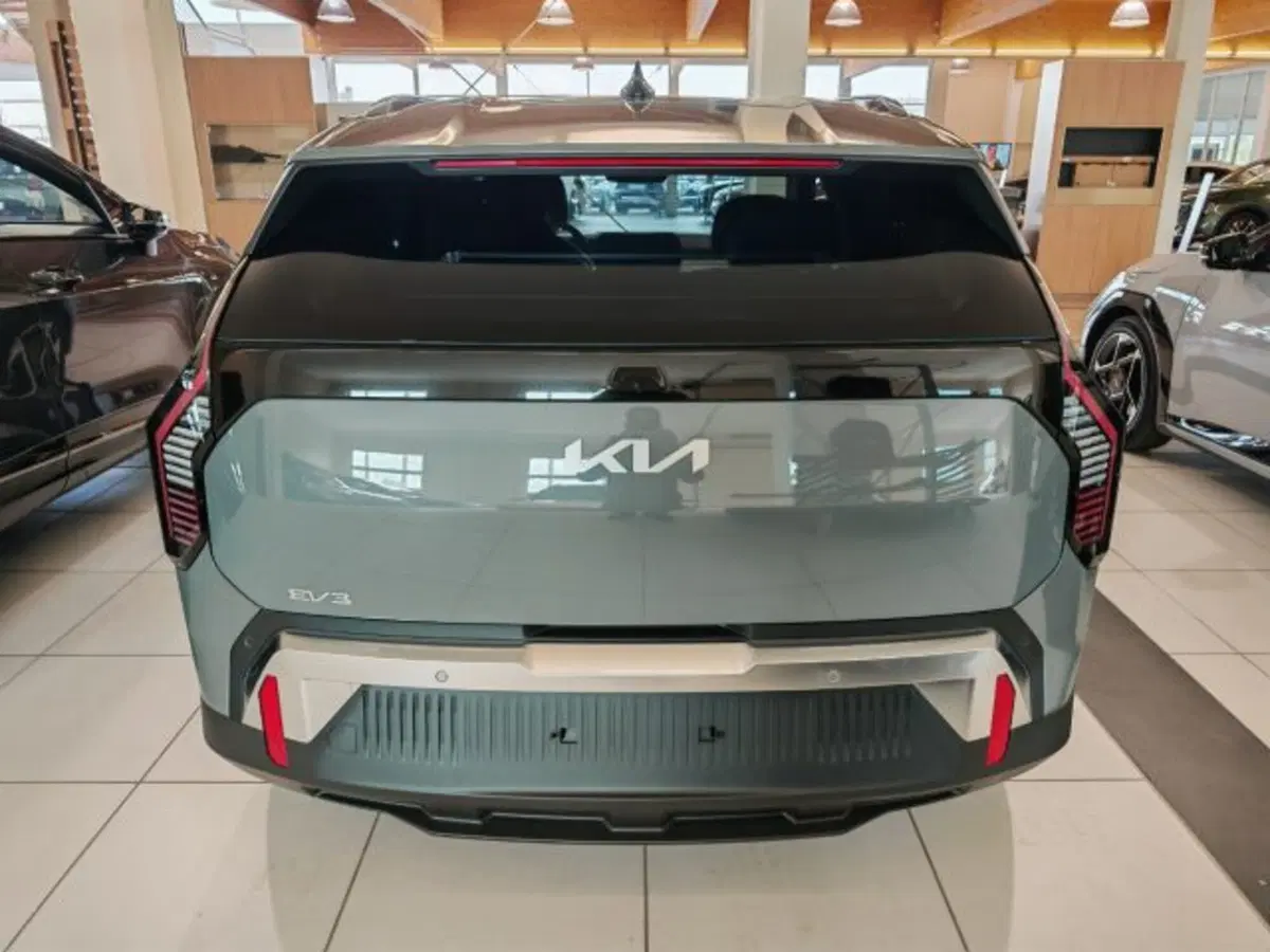 Kia EV3 nuova a Vicenza (4)