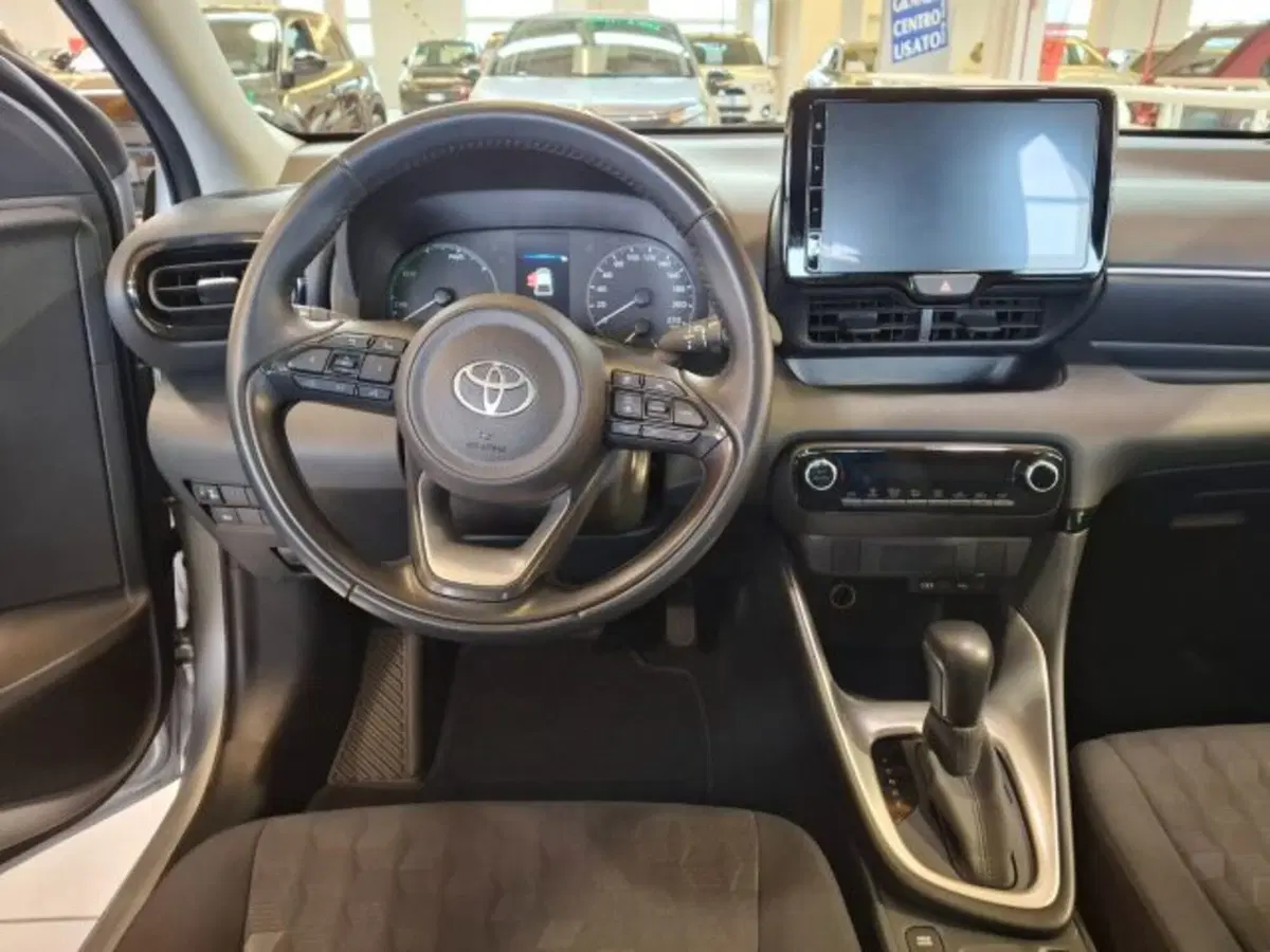 Toyota Yaris Cross usata a Vicenza (10)