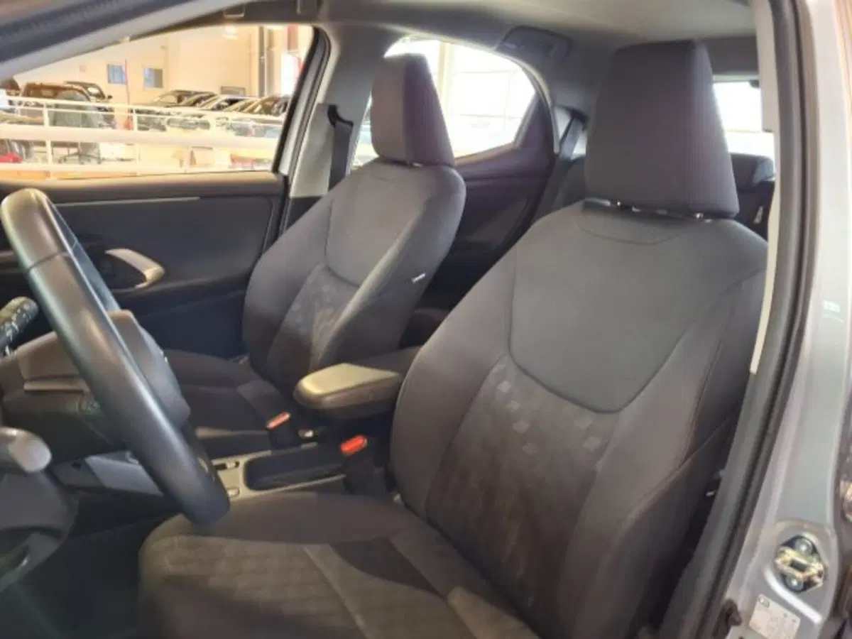Toyota Yaris Cross usata a Vicenza (8)