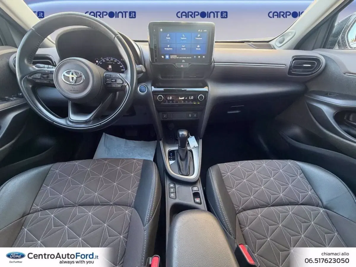 Toyota Yaris Cross usata a Roma (10)