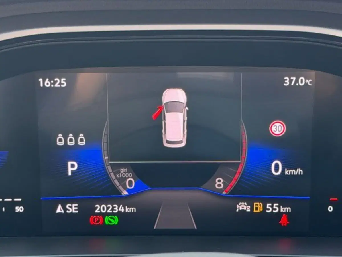 Volkswagen T-Roc usata a Potenza (11)