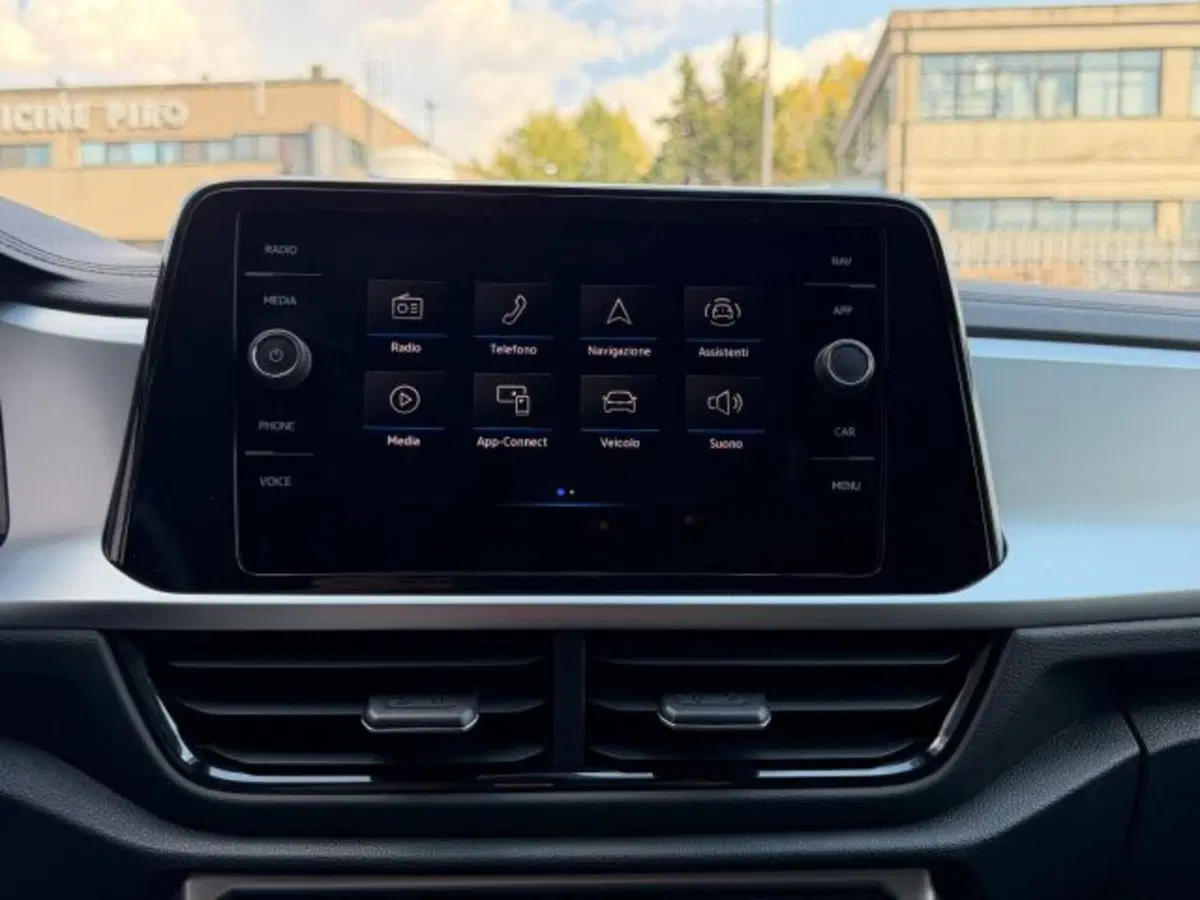 Volkswagen T-Roc usata a Potenza (12)