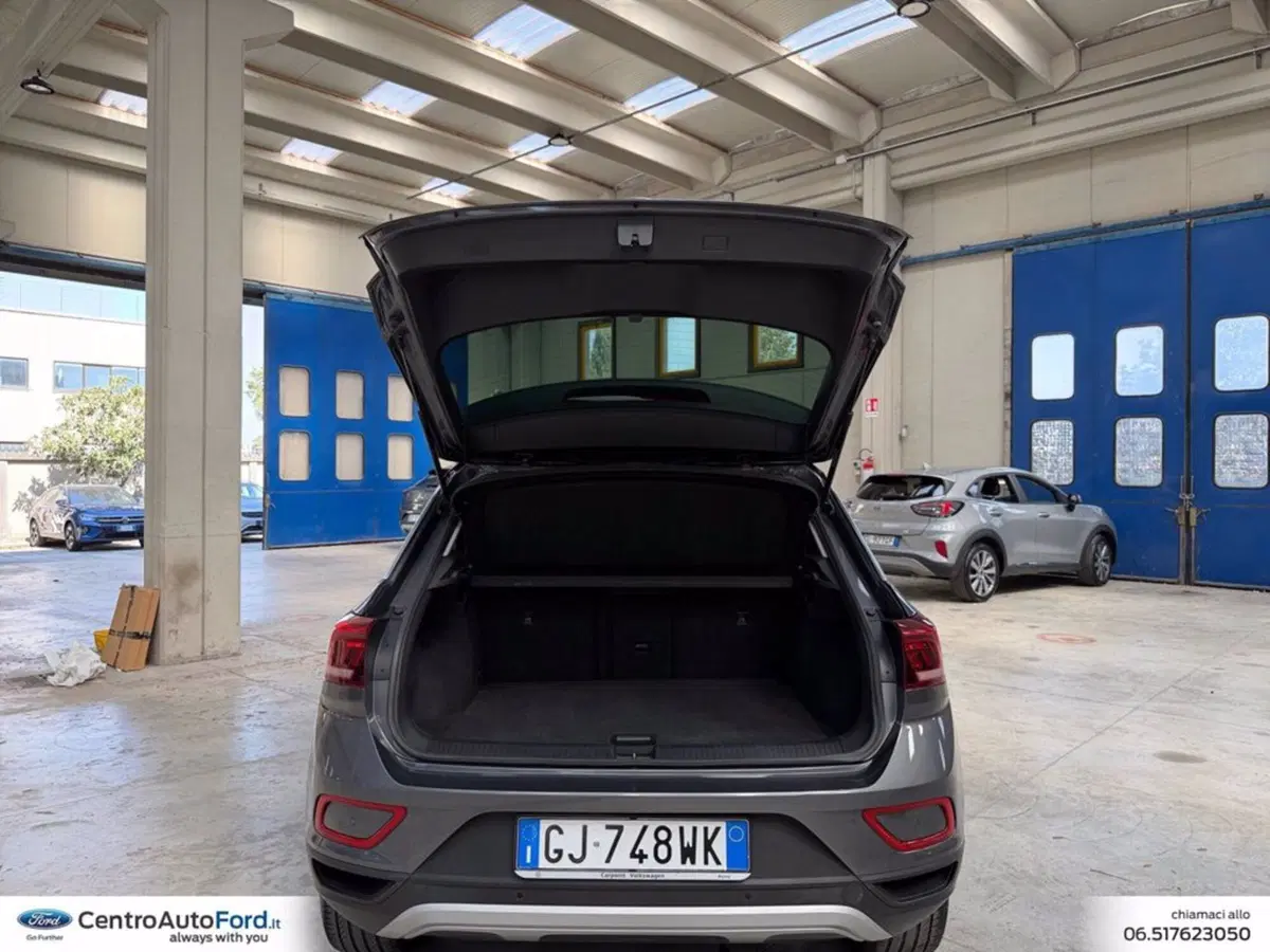 Volkswagen T-Roc usata a Roma (17)