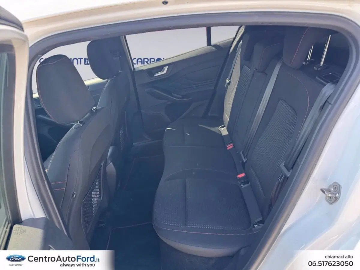 Ford Focus usata a Roma (13)