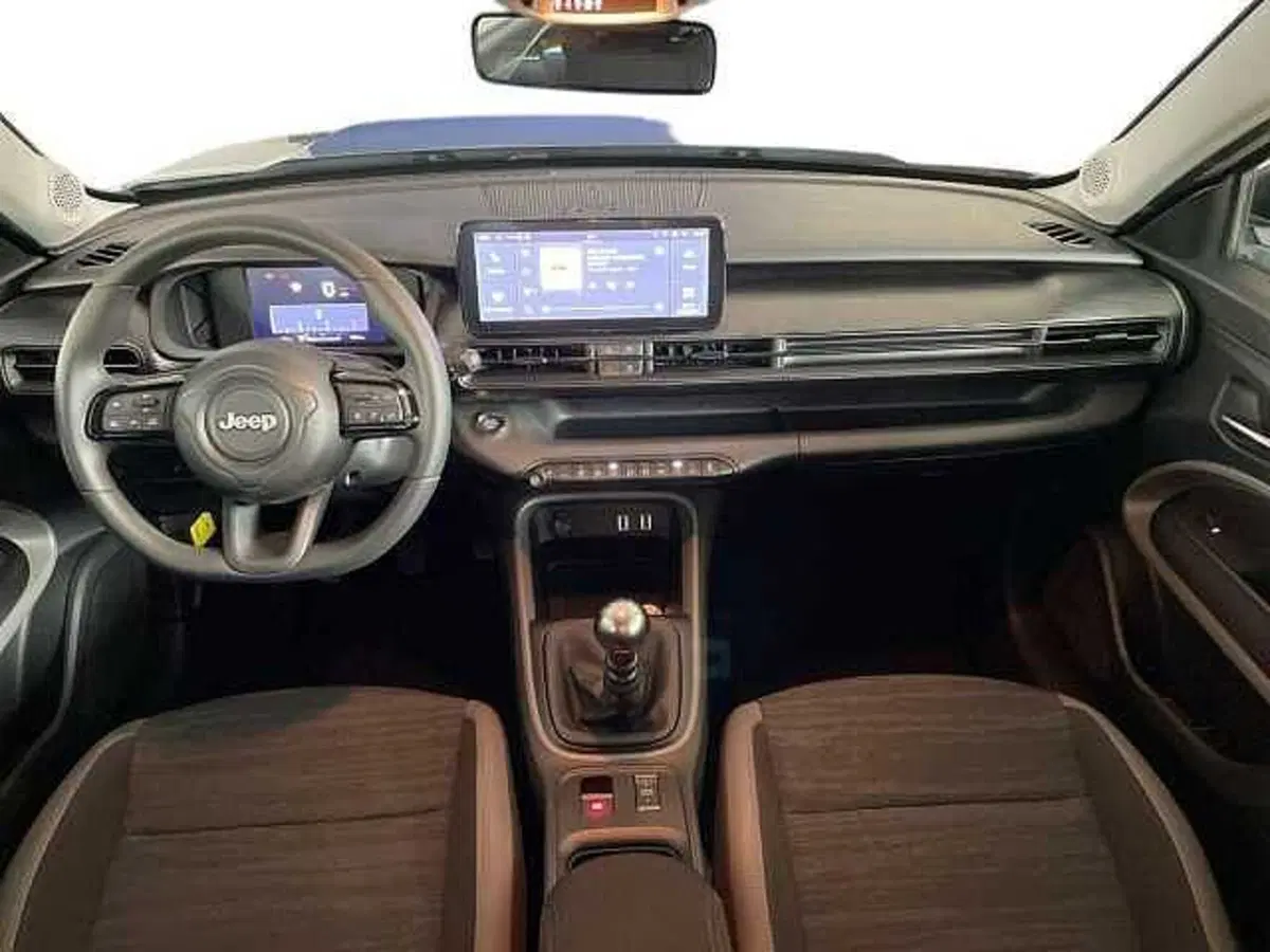 Jeep Avenger usata a Prato (11)