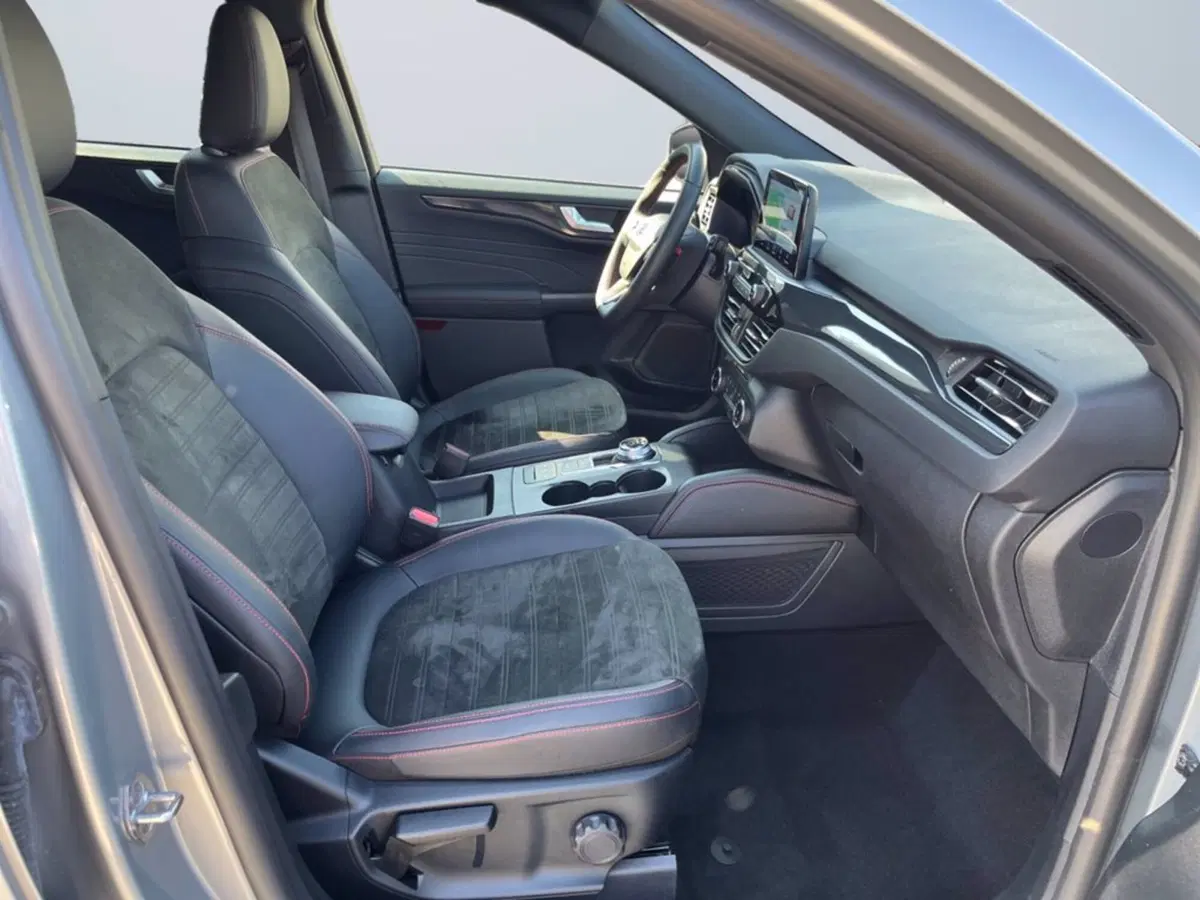 Ford Kuga usata a Milano (15)