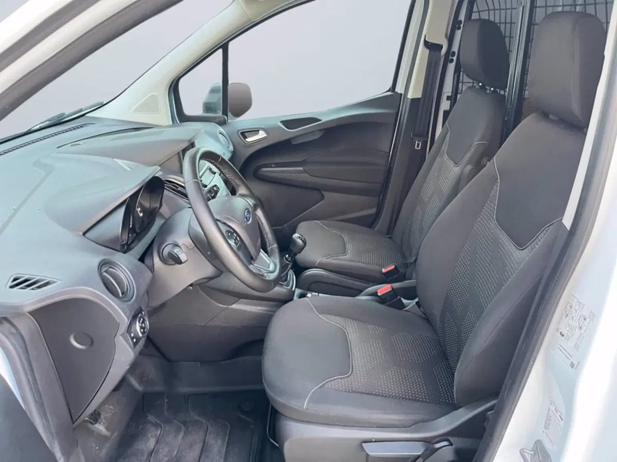 Ford Transit Courier usata a Milano (10)