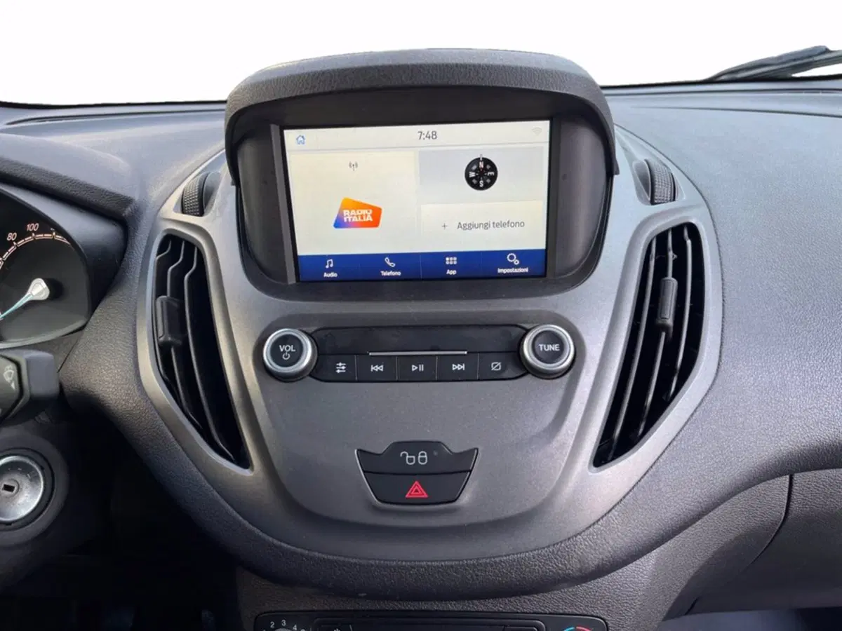 Ford Transit Courier usata a Milano (12)