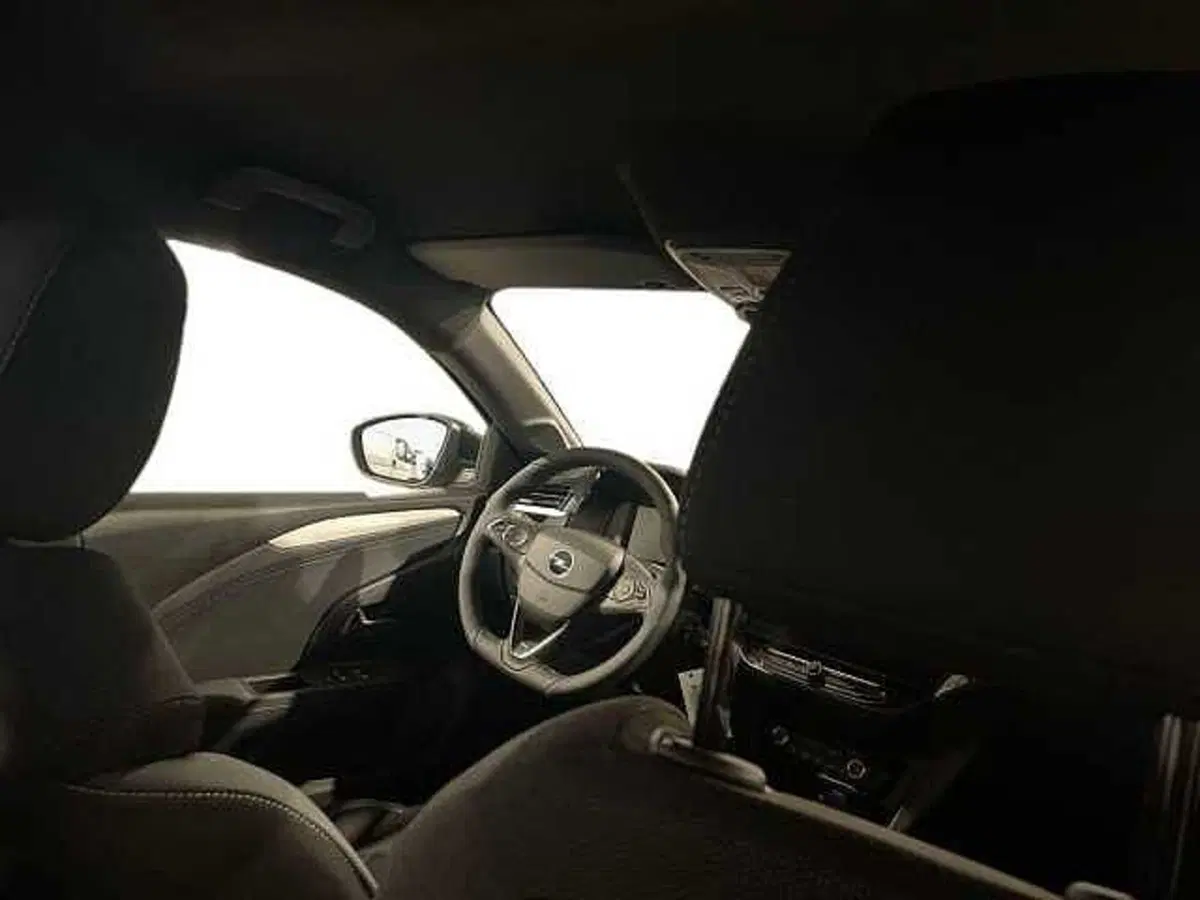Opel Corsa nuova a Salerno (17)