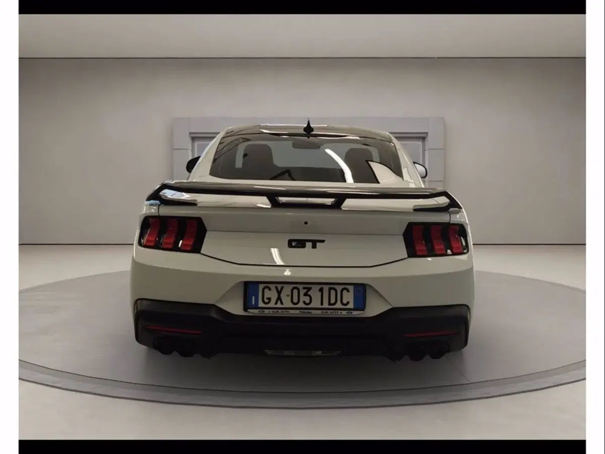 Ford Mustang Coupé usata a Catania (5)