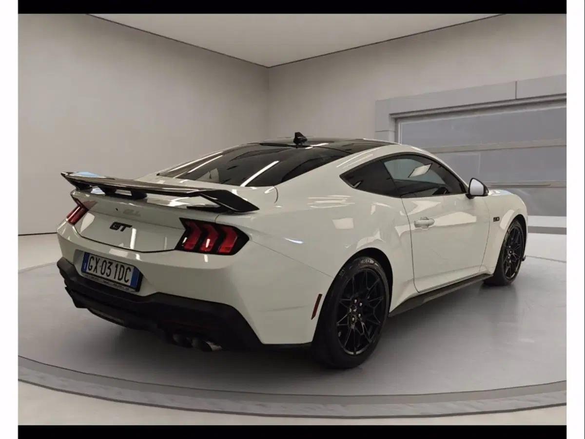 Ford Mustang Coupé usata a Catania (6)