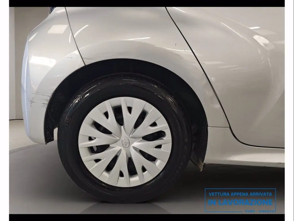 Toyota Yaris usata a Catania (17)