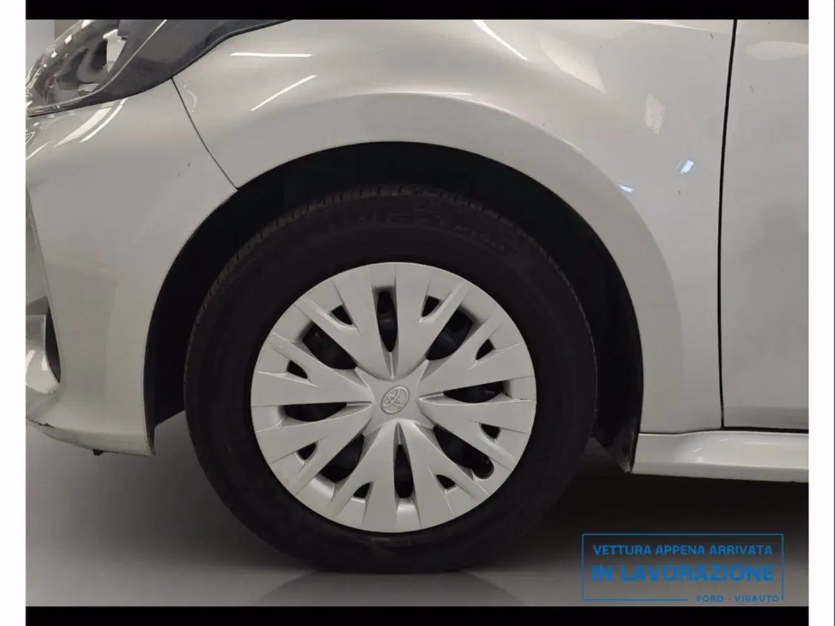 Toyota Yaris usata a Catania (19)