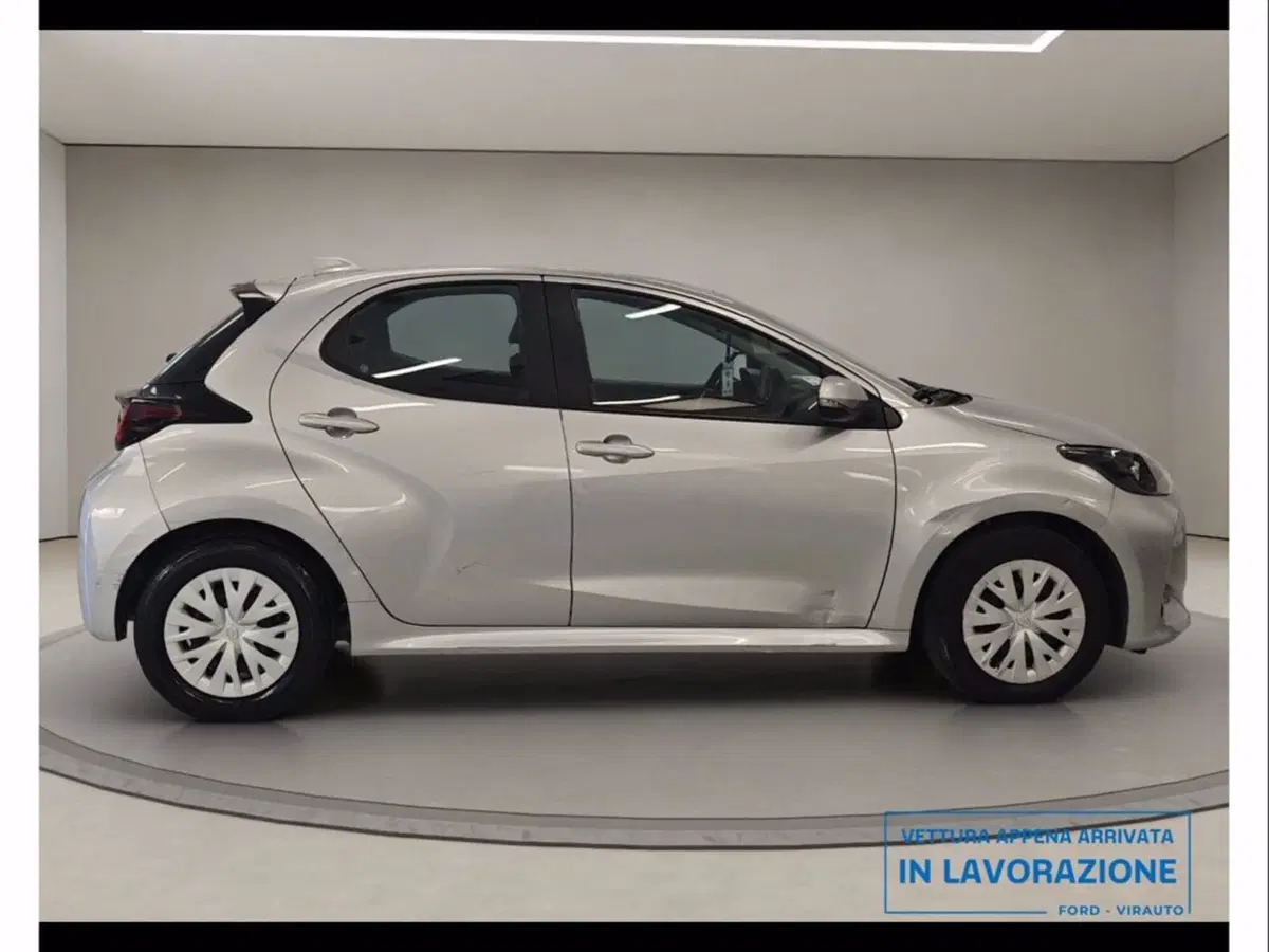 Toyota Yaris usata a Catania (7)