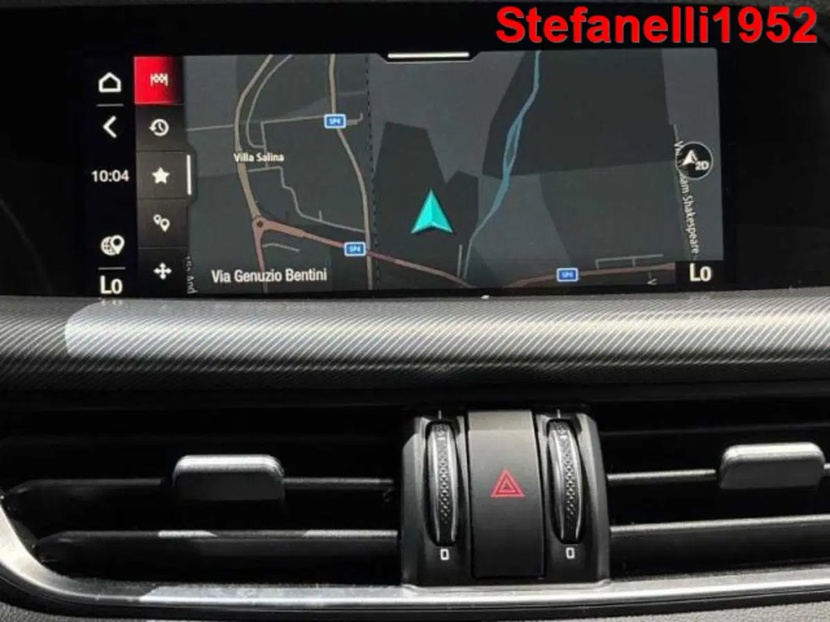 Alfa Romeo Stelvio usata a Bologna (18)