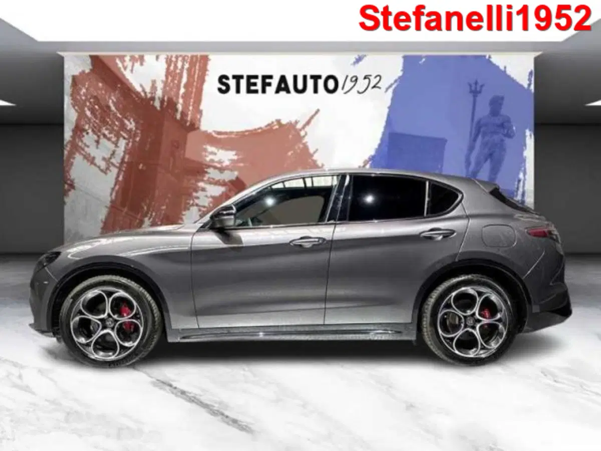 Alfa Romeo Stelvio usata a Bologna (4)