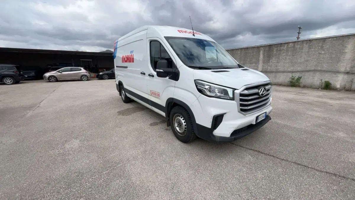 Maxus Deliver Furgone usata a Milano