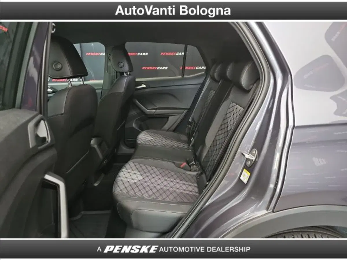 Volkswagen T-Cross usata a Bologna (11)
