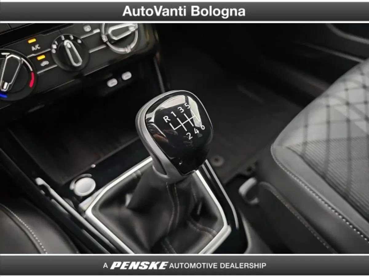 Volkswagen T-Cross usata a Bologna (13)