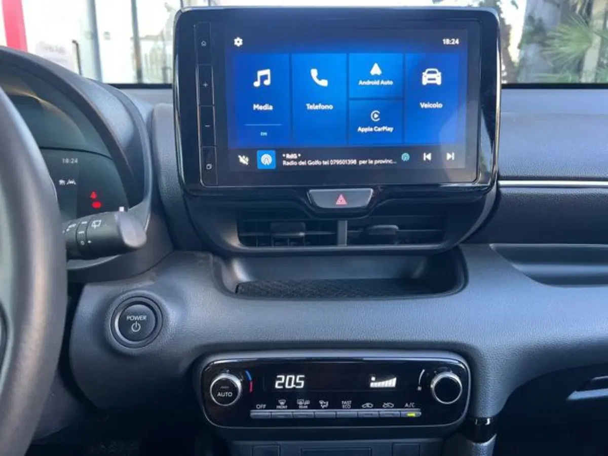 Toyota Yaris Cross usata a Sassari (10)