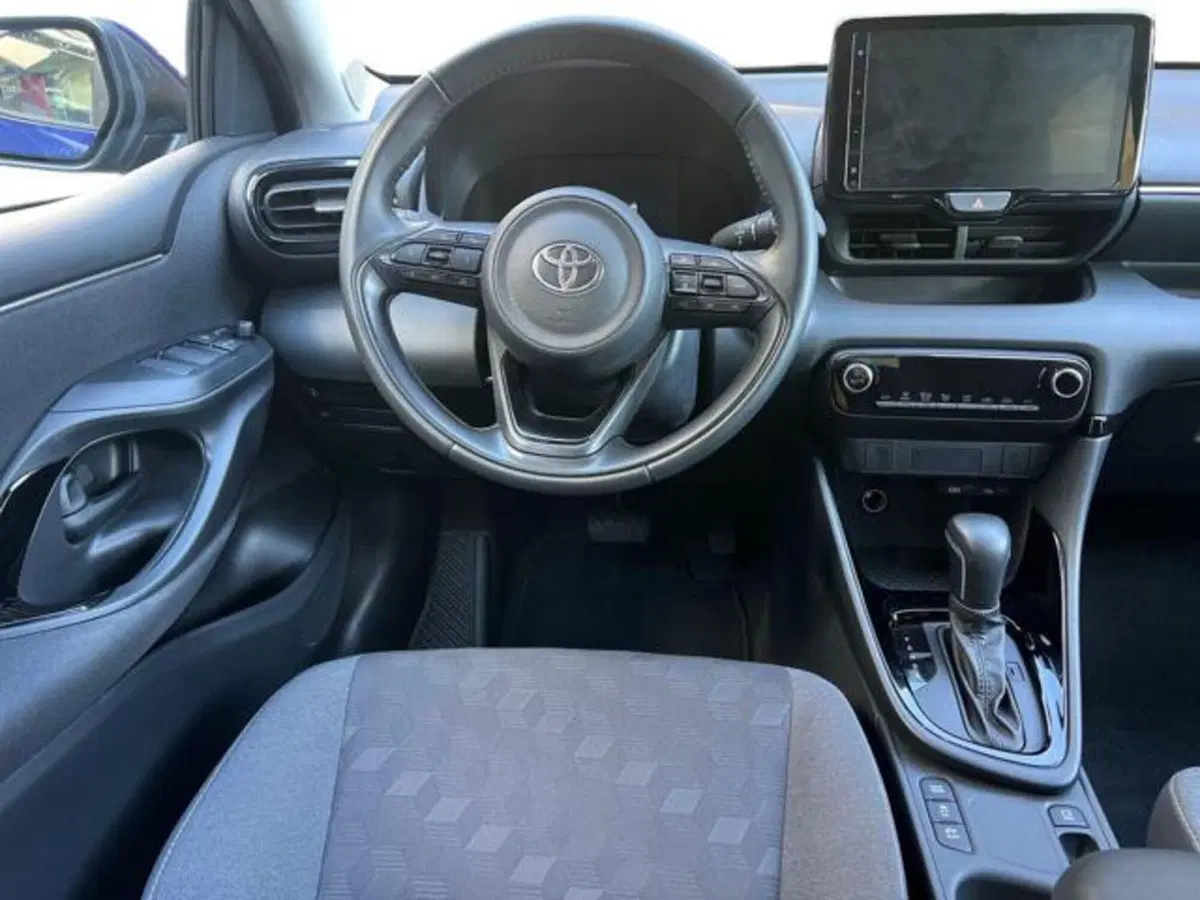 Toyota Yaris Cross usata a Sassari (8)