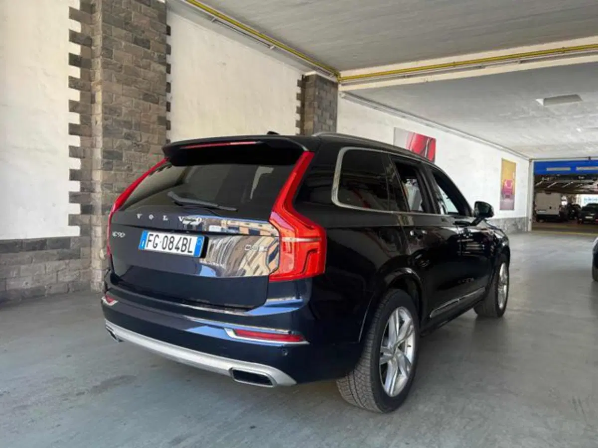 Volvo XC90 usata a Vercelli (6)