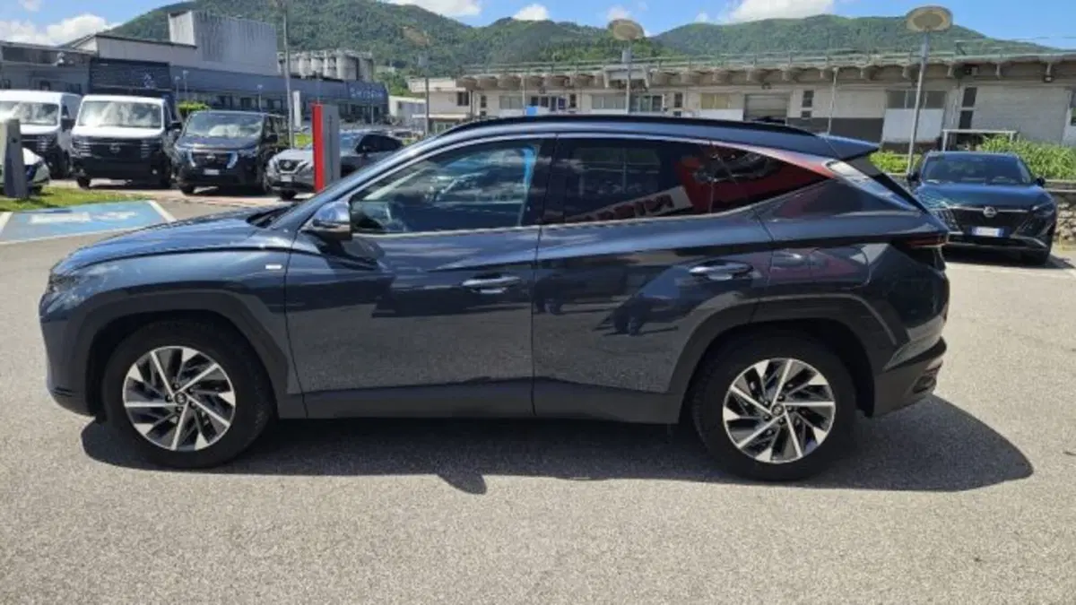 Hyundai Tucson usata a Lucca (7)