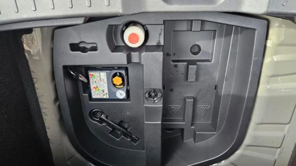 Nissan Juke usata a Lucca (11)