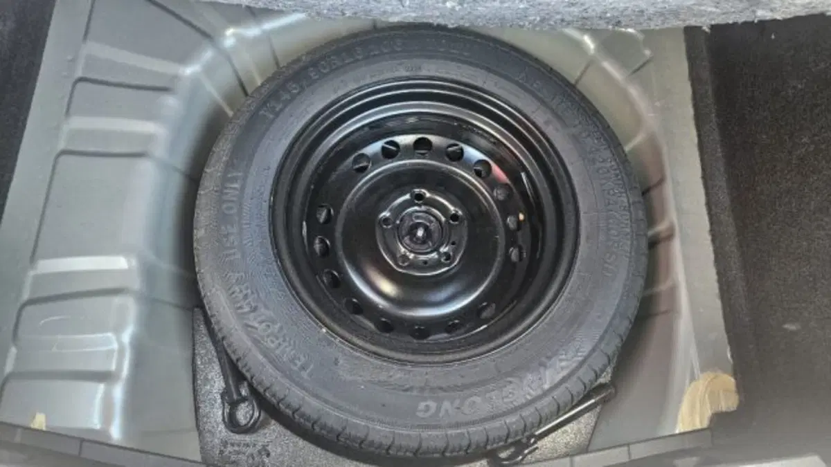 Nissan Juke usata a Lucca (18)