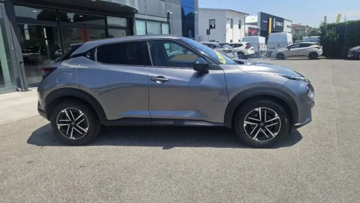 Nissan Juke usata a Lucca (3)