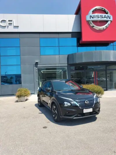 Nissan Juke 1.6 hev N-Connecta del 2023 usata a Lucca