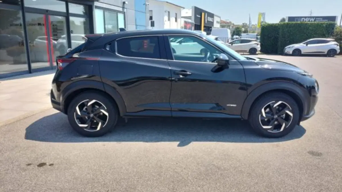 Nissan Juke usata a Lucca (3)