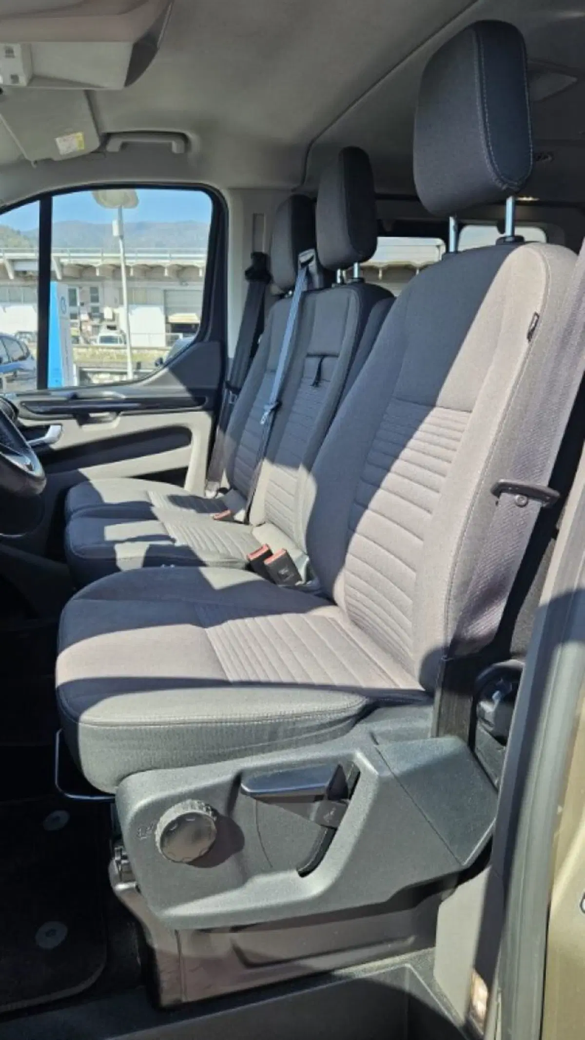 Ford Tourneo Custom usata a Lucca (14)