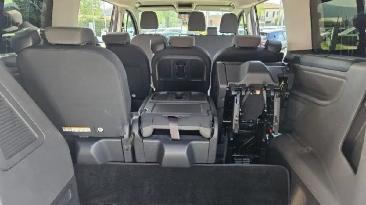 Ford Tourneo Custom usata a Lucca (20)