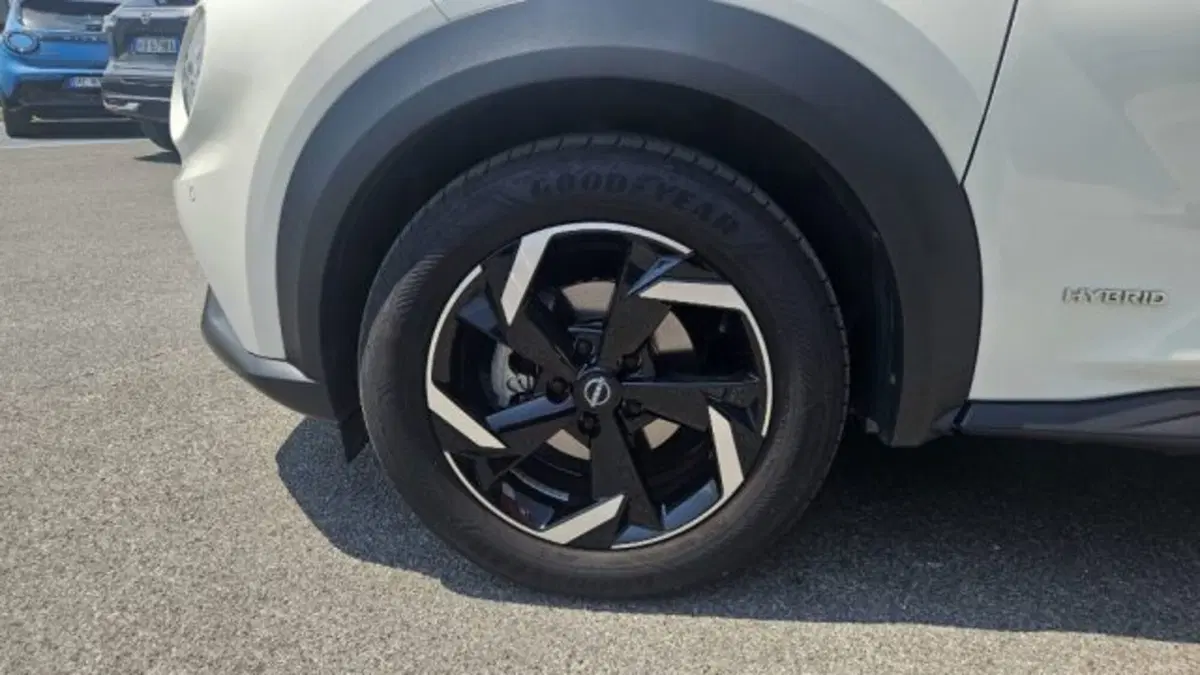 Nissan Juke usata a Lucca (19)