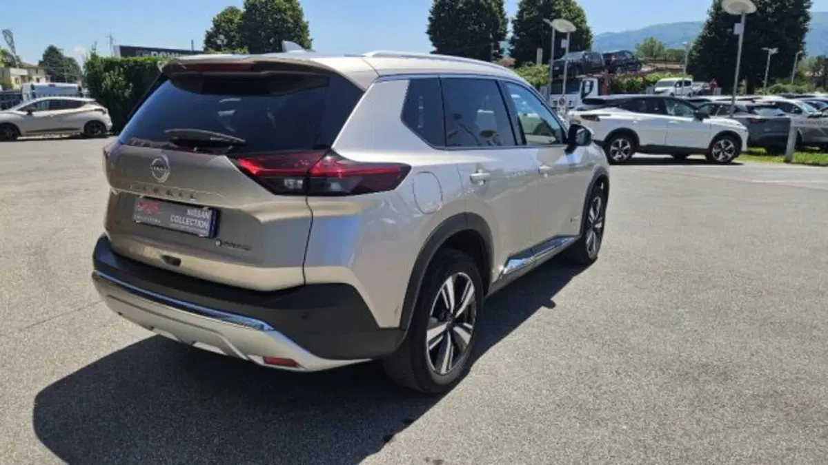 Nissan X-Trail usata a Lucca (4)